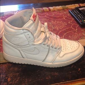 Air Jordan one sail